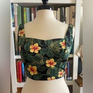 Collectif tropical hibiscus crop top size 6